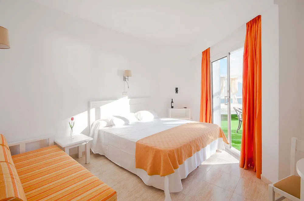 Universal Aparthotel Elisa Playa de Muro